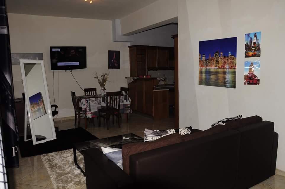 Ionias Apartment Iraklion Buitenkant foto